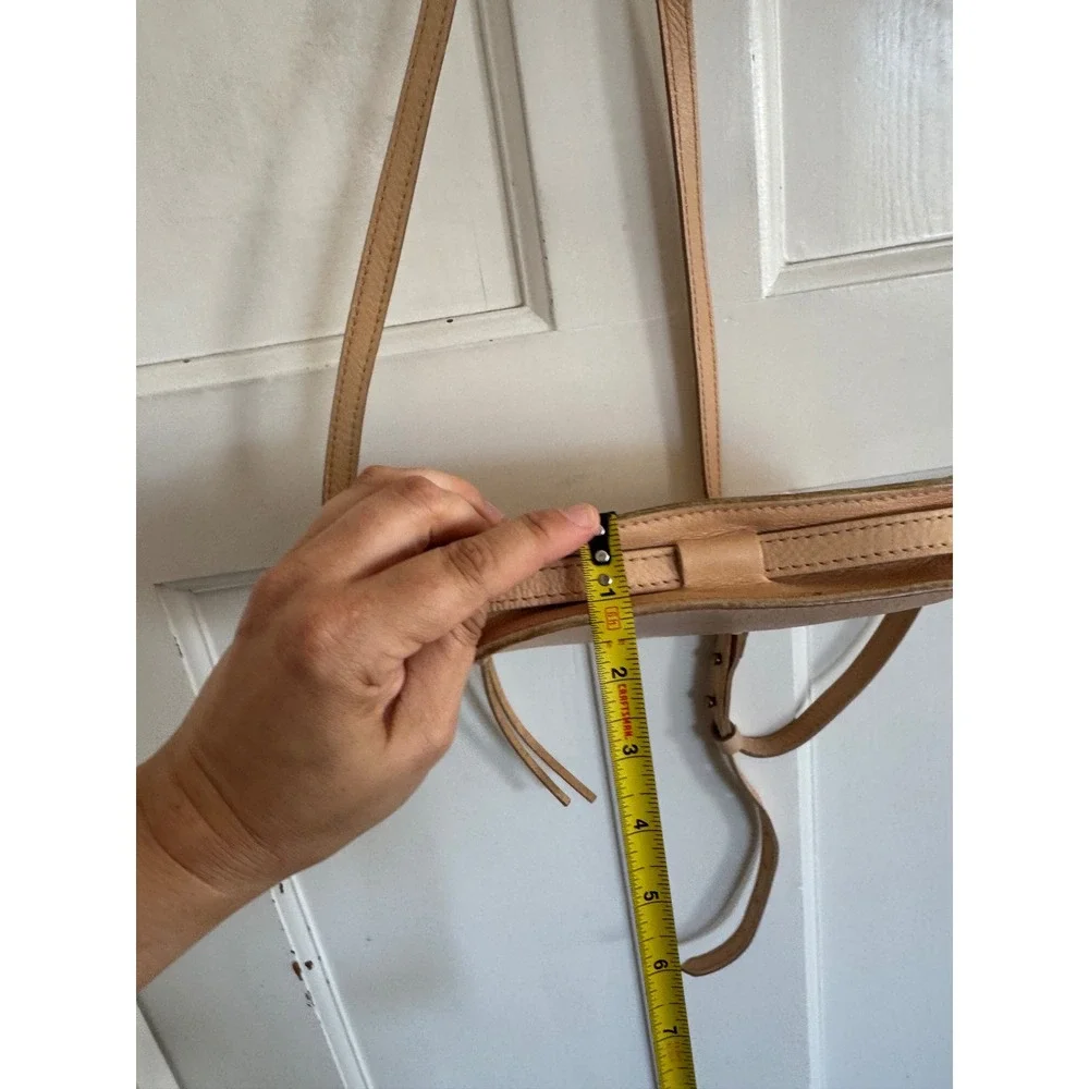 Madewell tan 